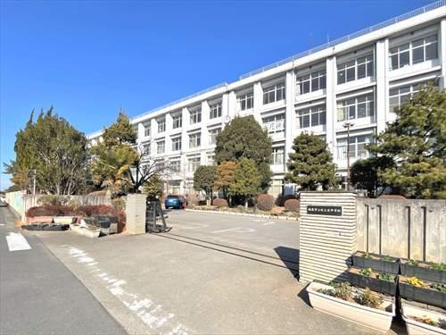 鴻巣市立吹上北中学校‐970m