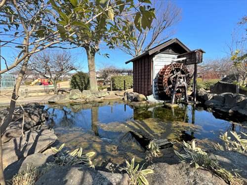 本町せせらぎ公園‐350m