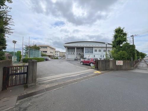 白岡市立篠津中学校-1410m