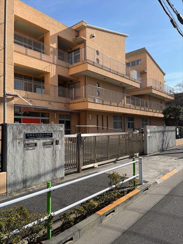 板橋区立大谷口小学校まで290ｍ