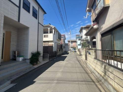 前面道路写真（2026年3月撮影）