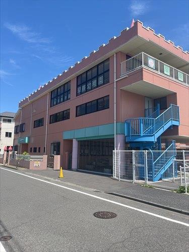 早蕨幼稚園まで240m