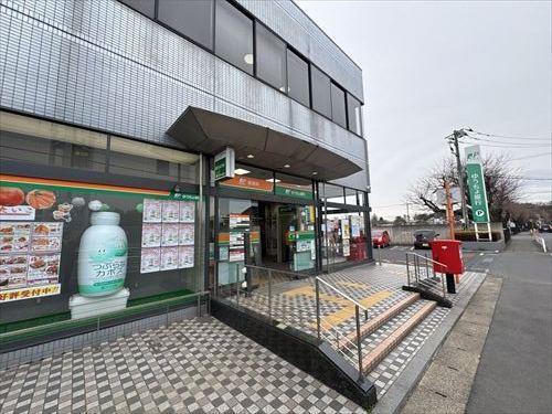 ゆうちょ銀行北本店まで990m