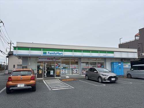 ファミリーマート片山北本店まで520ｍ