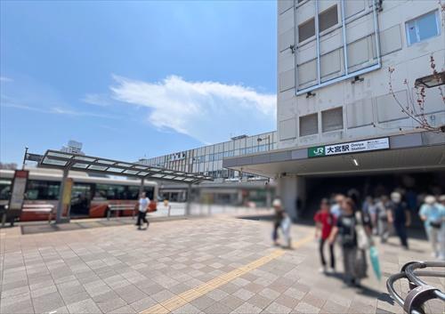 高崎線「大宮」駅まで徒歩16分 
