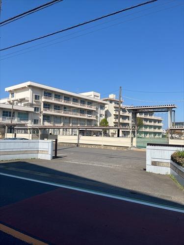 川越市立南古谷小学校まで480m