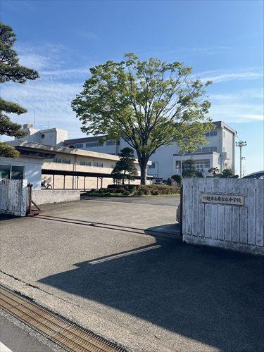 川越市立南古谷中学校まで790m
