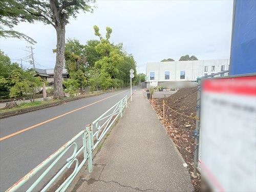 前面道路（2026年4月撮影）