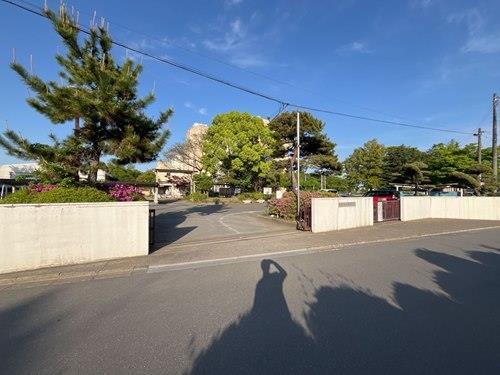 上尾市立南中学校まで730ｍ