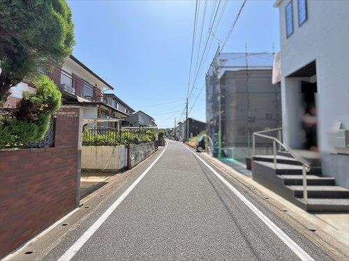 前面道路1(2026年5月撮影)