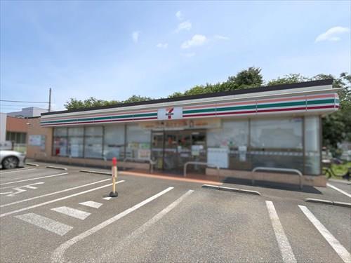 セブンイレブンふじみ野亀久保店-230m