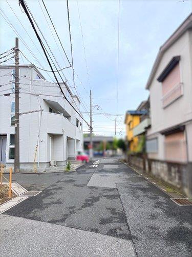 南西側前面道路‐2026年9月撮影