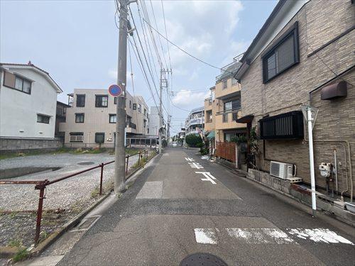 前面道路（2026年7月撮影）