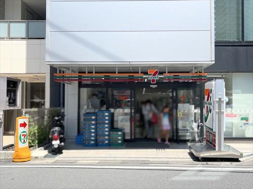 セブンイレブン大宮駅桜木１丁目店230m
