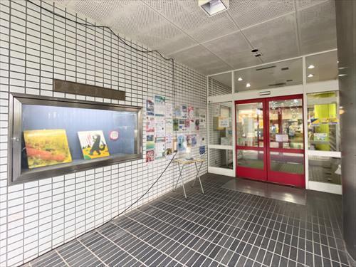 蕨市立図書館-250m 蕨市立図書館-250m