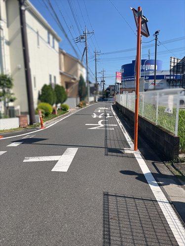 前面道路(2026年7月撮影）