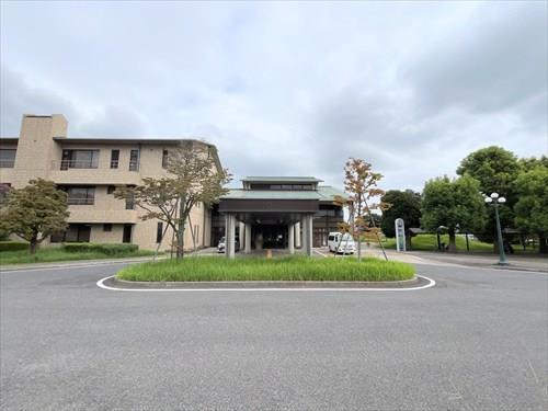 蓮田市役所-640m