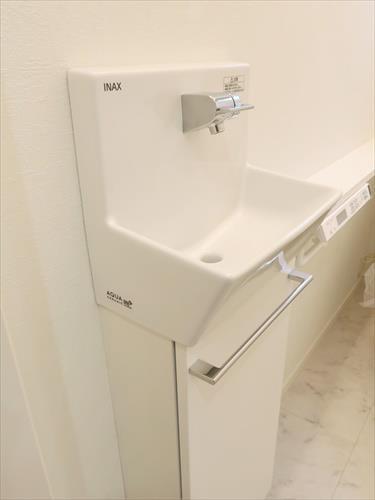 2F トイレ 手洗い場