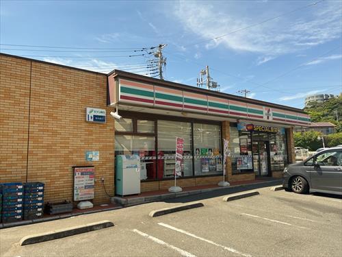 セブンイレブン横須賀武山店まで340ｍ