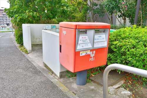 郵便ポスト(マンション入口)