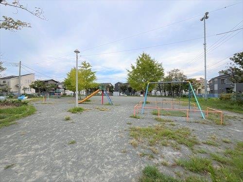 浦賀丘2丁目公園(170m)