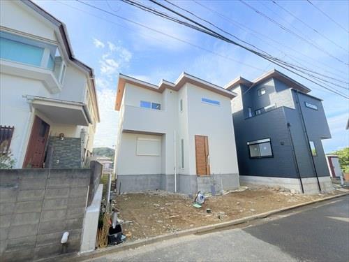 外観 1号棟【令和7年10月撮影】