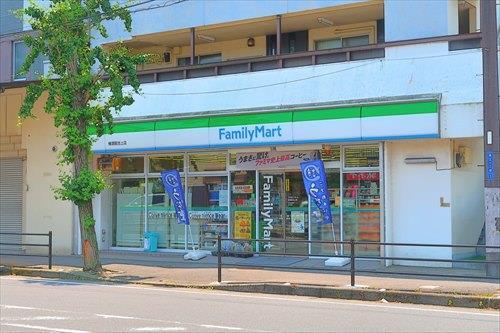 ファミリーマート横須賀池上店まで430m