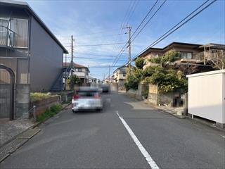 東側道路