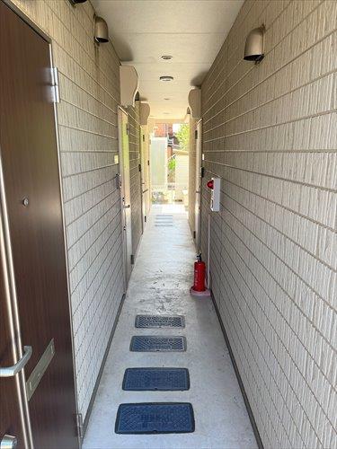 1階共用廊下