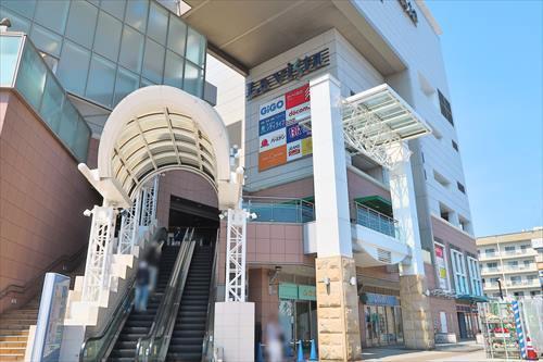 らびすた新杉田まで1930m