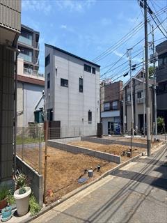 現地写真(2026年6月撮影)　※中央