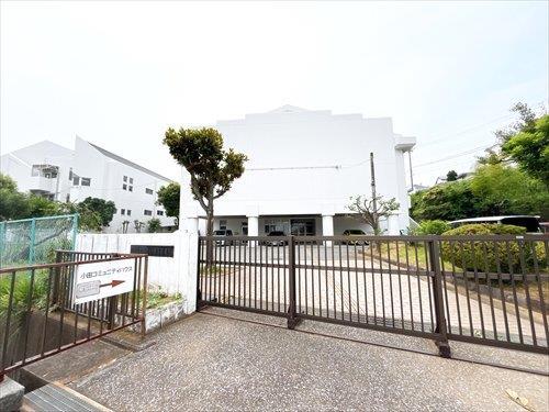 横浜市立小田中学校まで180m