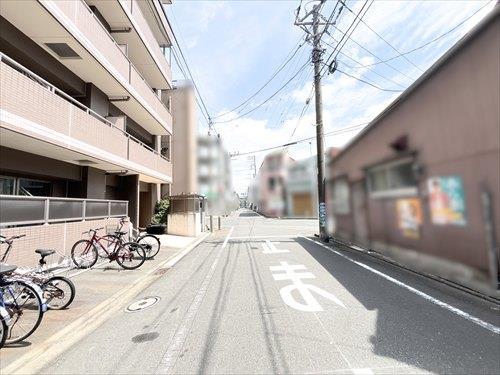 南側前面道路