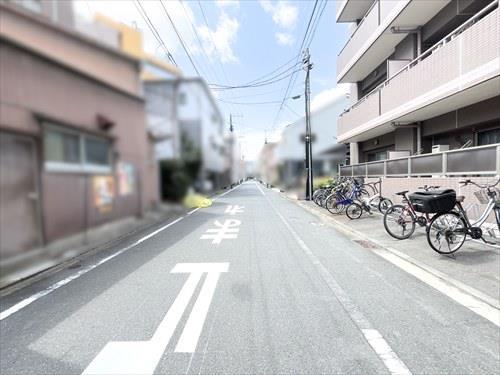 南側前面道路
