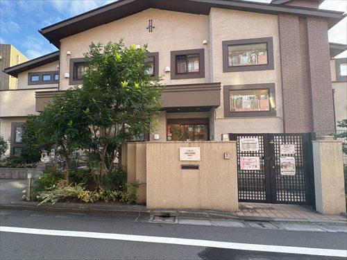 ベネッセ西馬込保育園90ｍ