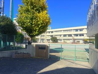 大田区立馬込第二小学校（240m）
