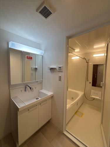 洗面所（2025年12月撮影）