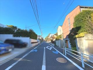 南西側前面道路