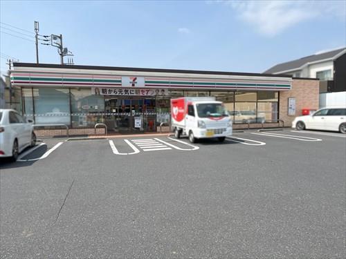 セブンイレブン船橋薬円台2丁目店370m