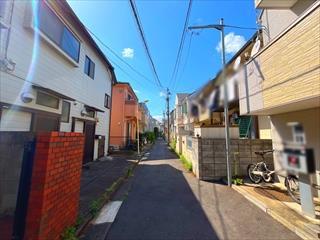 北西側前面道路 北西側前面道路