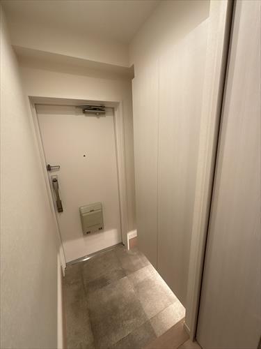 下足入（2026年3月撮影）