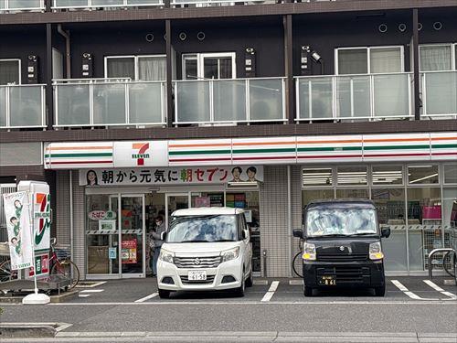 セブンイレブンまで230m(徒歩3分)