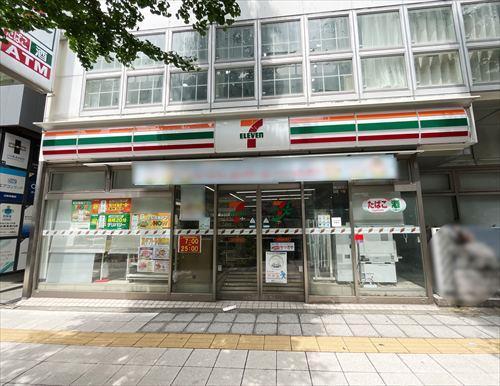 セブンイレブン三軒茶屋駅東店まで210m