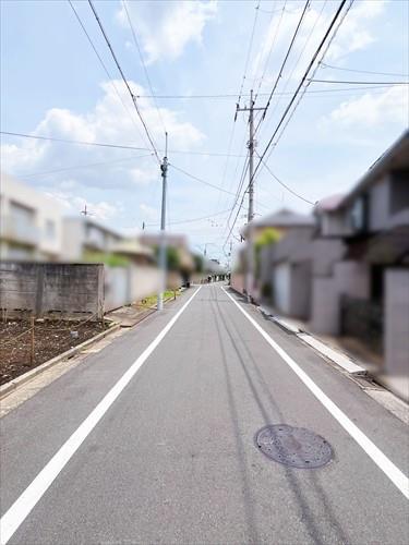 南側前面道路