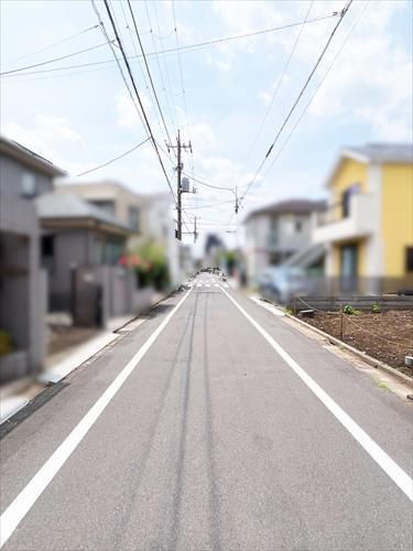 南側前面道路