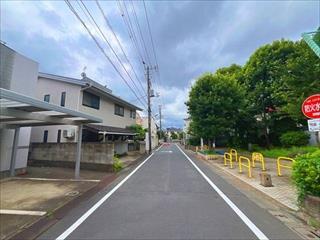 北側前面道路
