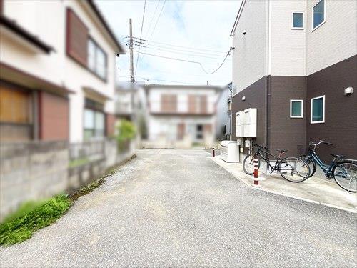 南西側前面道路