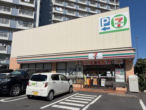セブンイレブンまで徒歩4分