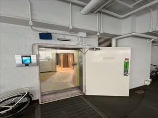 サブエントランス