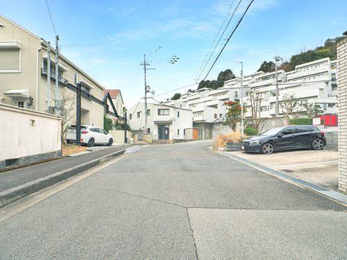 現地＋前面道路 南側